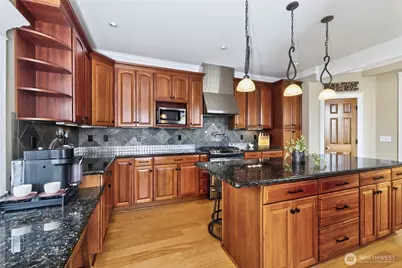 816 Walnut Street, Edmonds, WA 98020 - Photo 11