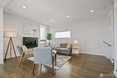 2337 W Plymouth Street, Seattle, WA 98199 - Photo 5
