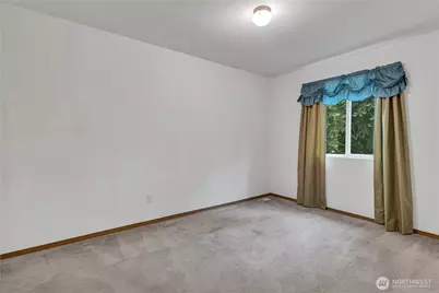 4945 Bowwood Circle NE, Bremerton, WA 98310 - Photo 19