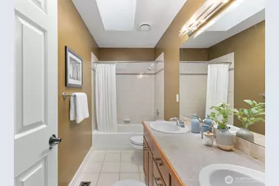 9925 SE 5th Street, Bellevue, WA 98004 - Photo 25