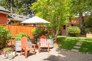 526 N 84th St, Seattle, WA 98103 - Photo 23