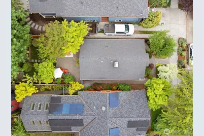 526 N 84th Street, Seattle, WA 98103 - Photo 33