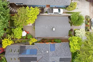526 N 84th St, Seattle, WA 98103 - Photo 33