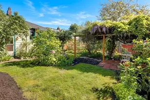 7559 14th Ave NW, Seattle, WA 98117 - Photo 13