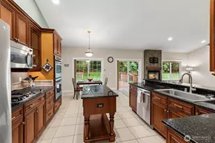 2530 106th Ln SE, Olympia, WA 98501 - Photo 3