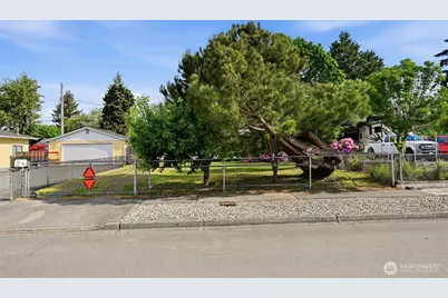 229 13th Street SE, Auburn, WA 98002 - Photo 23
