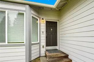 16508 Suntree Ct SE, Yelm, WA 98597 - Photo 3