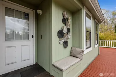 17373 Woodcrest Drive NE, Bothell, WA 98011 - Photo 3