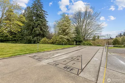 17373 Woodcrest Drive NE, Bothell, WA 98011 - Photo 35