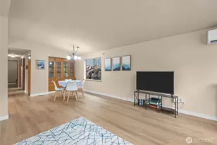 17373 Woodcrest Dr NE, Bothell, WA 98011 - Photo 5