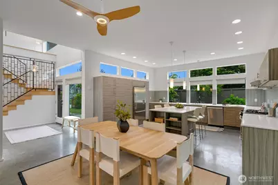 3200 E Republican Street, Seattle, WA 98112 - Photo 15