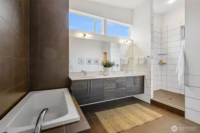 3200 E Republican Street, Seattle, WA 98112 - Photo 21