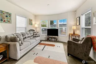 3439 S 184th St, SeaTac, WA 98188 - Photo 3