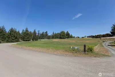 9999 Quiet Waters Lane, Sequim, WA 98382 - Photo 23