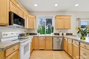 17617 44th Ave W, Lynnwood, WA 98037 - Photo 9