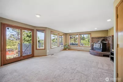 13085 Sunrise Drive, Mount Vernon, WA 98273 - Photo 13