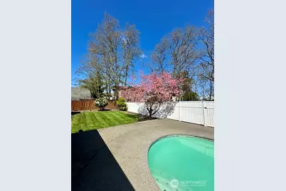 14415 Golden Given Road E, Tacoma, WA 98445 - Photo 25