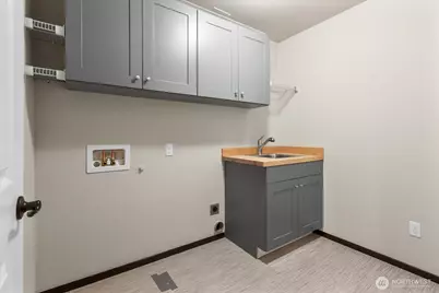 19827 Cypress Way Way, Lynnwood, WA 98036 - Photo 29