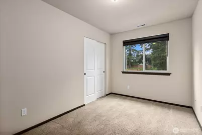 19827 Cypress Way Way, Lynnwood, WA 98036 - Photo 23