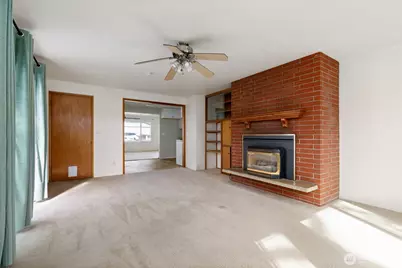 164 NE Ernst, Oak Harbor, WA 98277 - Photo 9