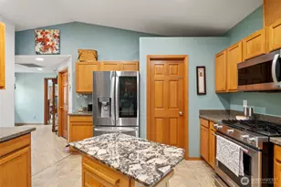 171 E Rauschert Rd, Grapeview, WA 98546 - Photo 11