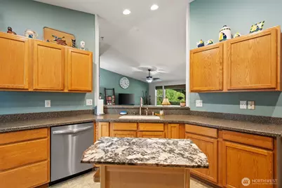 171 E Rauschert Road, Grapeview, WA 98546 - Photo 13