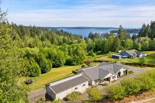 171 E Rauschert Rd, Grapeview, WA 98546 - Photo 1