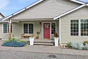 171 E Rauschert Rd, Grapeview, WA 98546 - Photo 5