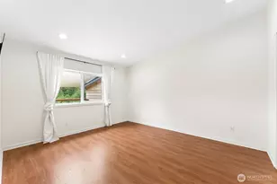 81 E Sea Breeze Dr, Grapeview, WA 98546 - Photo 21