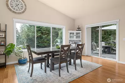 16411 Country Club Drive, Burlington, WA 98233 - Photo 15