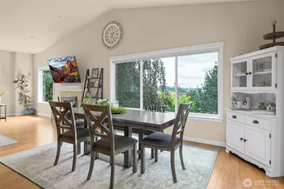 16411 Country Club Drive, Burlington, WA 98233 - Photo 13