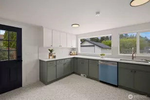 7035 S Prospect St, Tacoma, WA 98409 - Photo 13