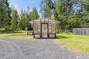 401 E Sunset Ridge Rd, Union, WA 98592 - Photo 23