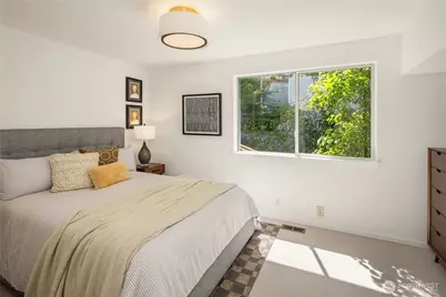 2601 13th Avenue W, Seattle, WA 98119 - Photo 23