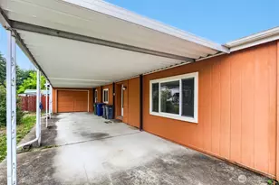17125 Woodcrest Dr NE, Bothell, WA 98011 - Photo 21
