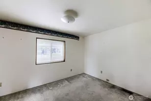 17125 Woodcrest Dr NE, Bothell, WA 98011 - Photo 13