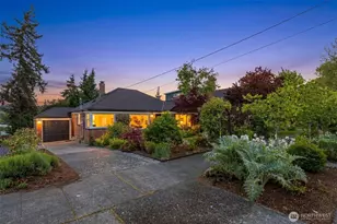 3811 39th Ave S, Seattle, WA 98118 - Photo 1