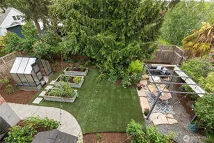 3811 39th Ave S, Seattle, WA 98118 - Photo 23