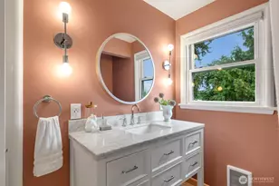 3811 39th Ave S, Seattle, WA 98118 - Photo 19
