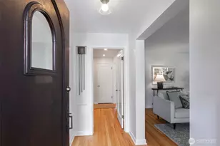 3811 39th Ave S, Seattle, WA 98118 - Photo 3