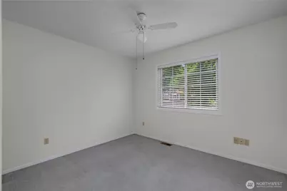 20711 1st Avenue E, Spanaway, WA 98387 - Photo 23