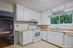 3324 Ocean Beach Hwy, Longview, WA 98632 - Photo 9