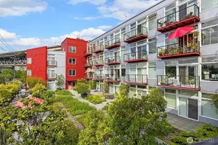 2960 Eastlake Ave E, Seattle, WA 98102 - Photo 21