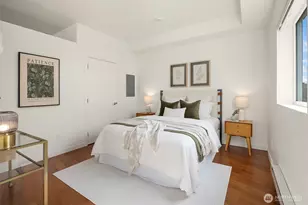 2960 Eastlake Ave E, Seattle, WA 98102 - Photo 13