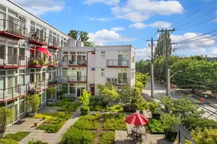 2960 Eastlake Ave E, Seattle, WA 98102 - Photo 29