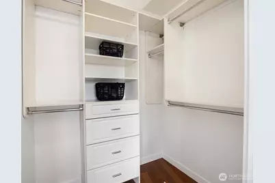 2960 Eastlake Avenue E #213, Seattle, WA 98102 - Photo 15