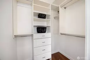 2960 Eastlake Ave E, Seattle, WA 98102 - Photo 15