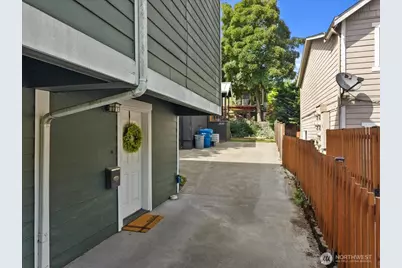 2028 S Main Street #C, Seattle, WA 98144 - Photo 27
