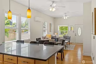 3228 39th Ave SW, Seattle, WA 98116 - Photo 11