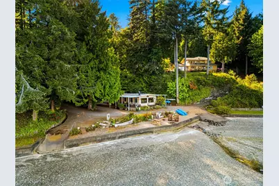 4736 Cooper Point Road NW, Olympia, WA 98502 - Photo 1